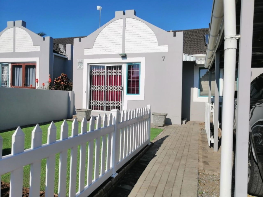 2 Bedroom Property for Sale in Abbotsford Eastern Cape